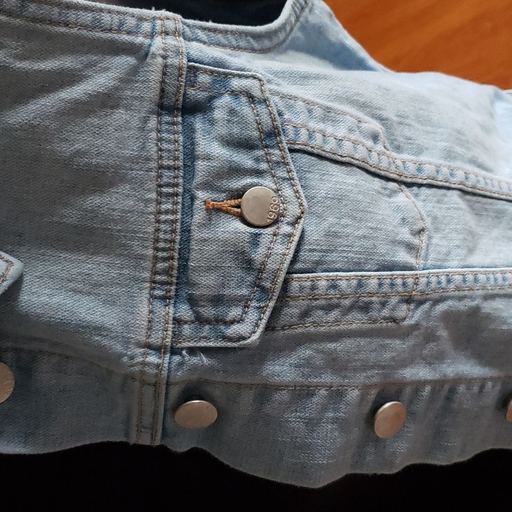Gap Women's 1969 Denim Vest Size Medium - Picture 7 of 10